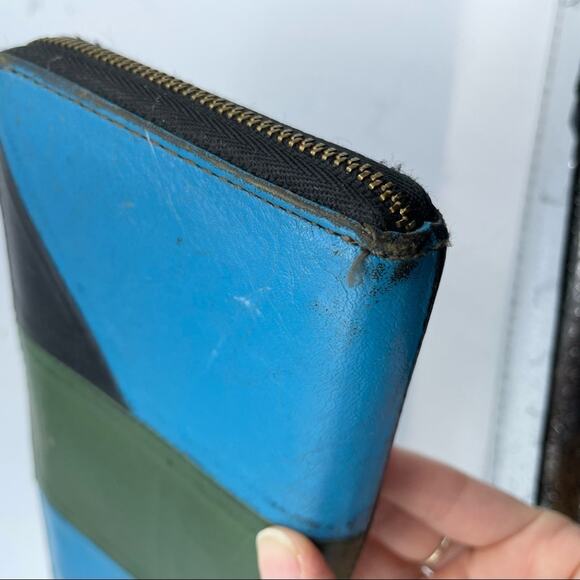 Fossil Green & Blue Patchwork Leather Full Zip Wallet - Picture 5 of 8